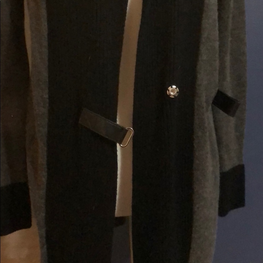Black & Gray Tweeds Buckle Cardigan - Picture 3 of 4